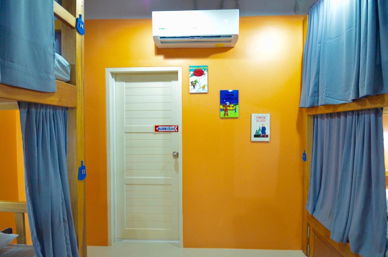 Nomad Hostel Краби Экстерьер фото